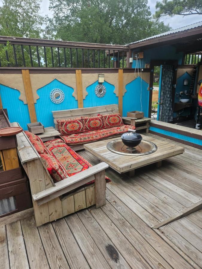 Reststop Hostel Houston Dış mekan fotoğraf