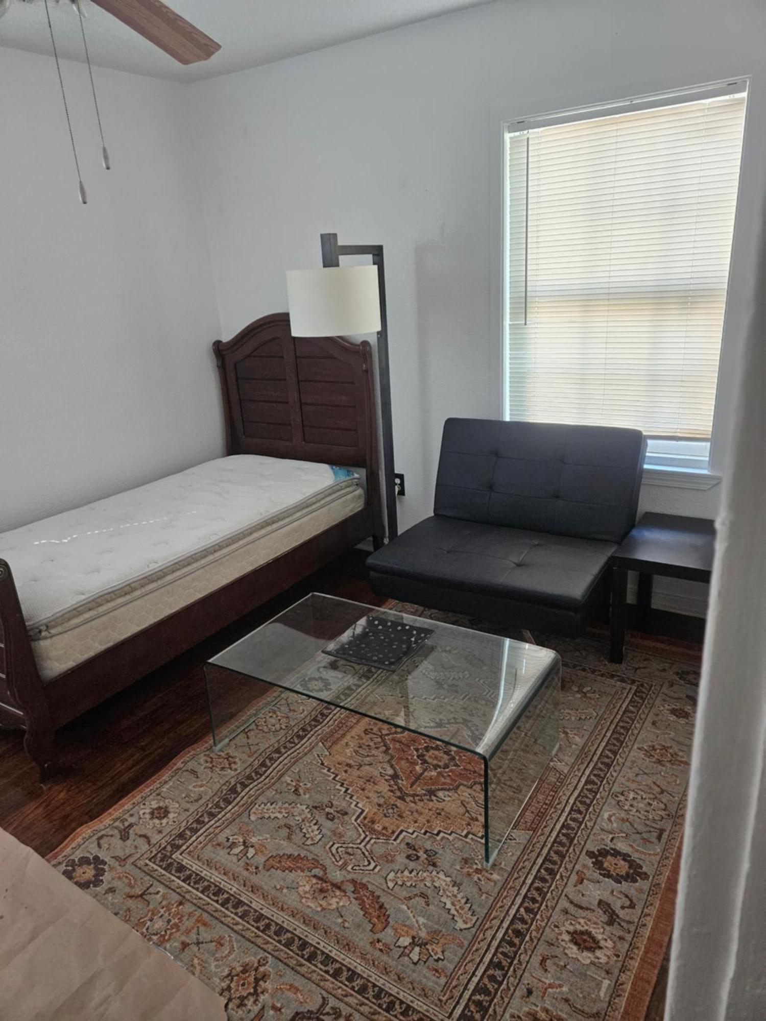Reststop Hostel Houston Dış mekan fotoğraf
